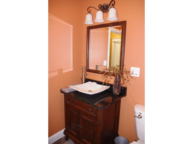AD Cabinetry - Bathroom - Single Vanity